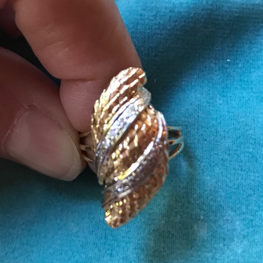 14 K yellow gold & diamond ring. S curve shaped.